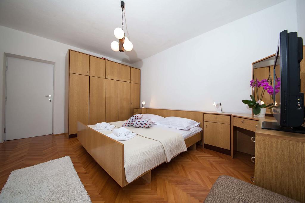 Apartments Lala Tučepi Zewnętrze zdjęcie